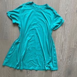 Lululemon green t-shirt swing dress